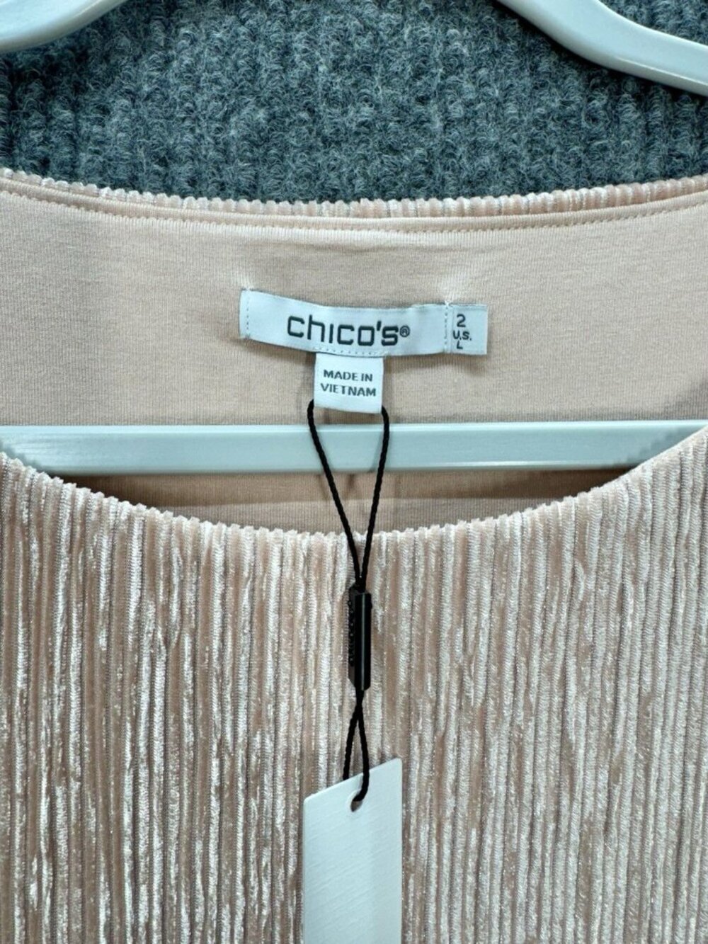 Chicos Velvet Crinkle Top Womens 2/Large Rose Pink Banded Bottom Long Sleeve NEW - Picture 6 of 12